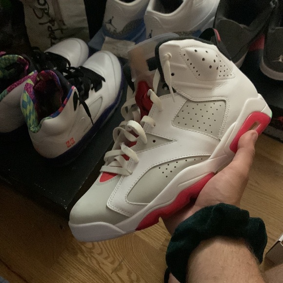 Jordan Retro 6 HARE - Picture 8 of 11